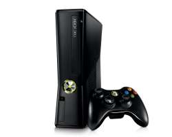 Microsoft Xbox 360 Slim 500GB +2 hry zdarma  (bazar) - 2799 K�